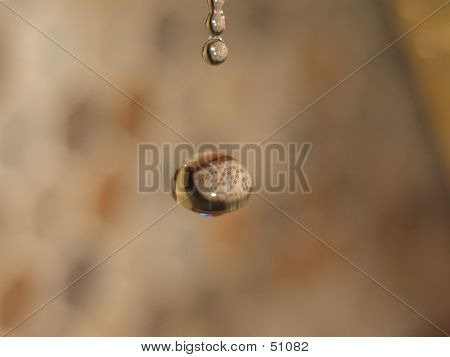 Caen 3 gotas de agua