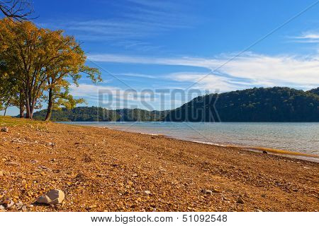 Dale Hollow Lake