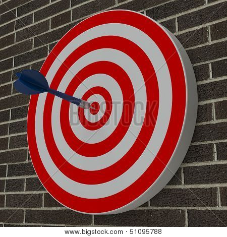 dart hitting success center target on dartboard