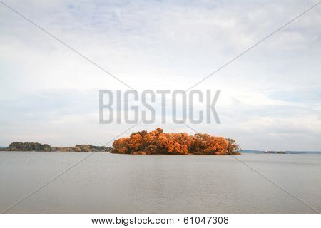 Islands In The Autumn