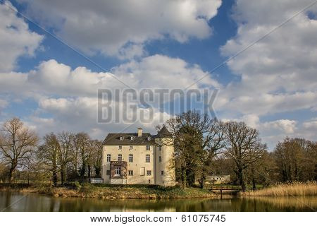 Burg Boetzelaer Near Kalkar