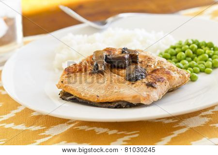 Salmon With Portobello Mushrooms