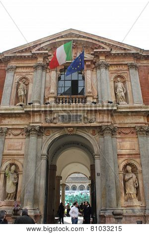Main Entrance Of Milan Public University