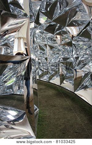 Design Installation Windowscape