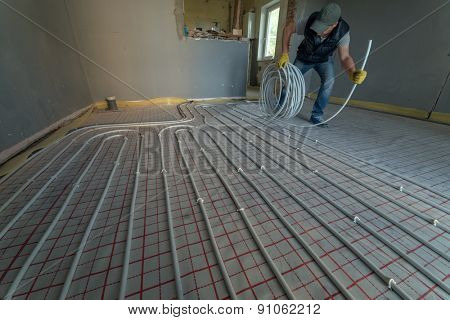 pipefitter installing system of heating