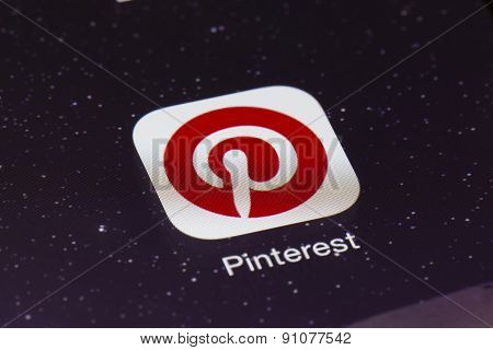 Close-up of Pinterest app on an iPad