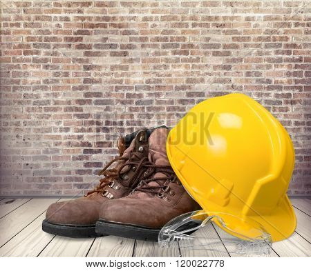 Hardhat.