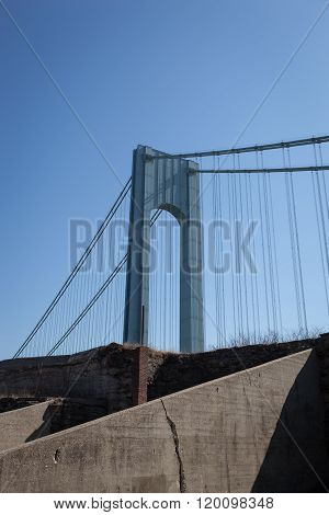 Verrazano-narrows Bridge