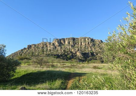 El Hacho Mountain In Sunshine