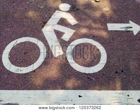 Symbol Lens For Bicycles