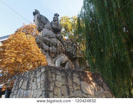 Kiev, Ukraine - September 17, 2015: Monument To Prince Svyatoslav On A Horse Carved Out Of Stone