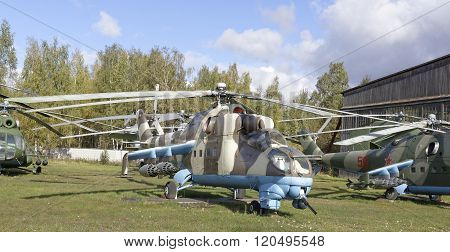 ?i-24V- Combat Transport Helicopter(1972)