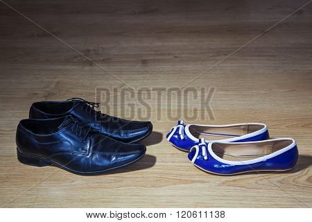 Women's And Men's Shoes