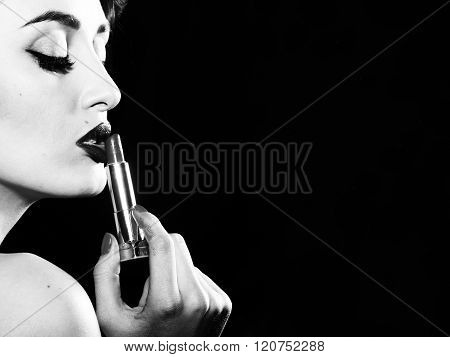 Retro Woman With Lipgloss