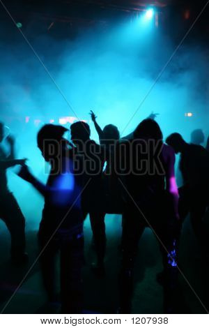 Siluetas de baile adolescentes