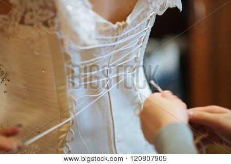 the bride preparing for the wedding day