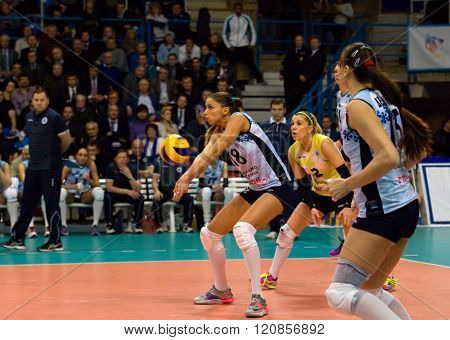 Elena Gendel (8) In Action