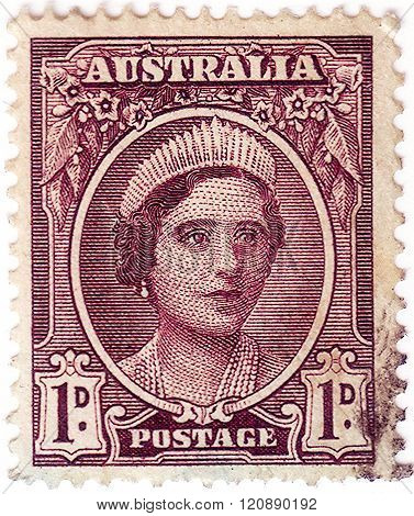 Australia - Circa 1942: A Stamp Printed In Australia Shows Queen Elizabeth The Queen Mother, Circa 1