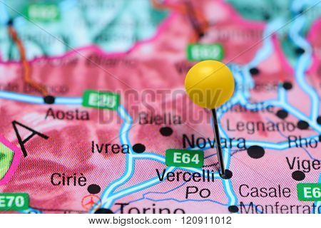 Vercelli pinned on a map of Italy