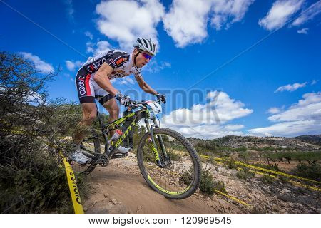 Participating in Chelva MTB XCO open
