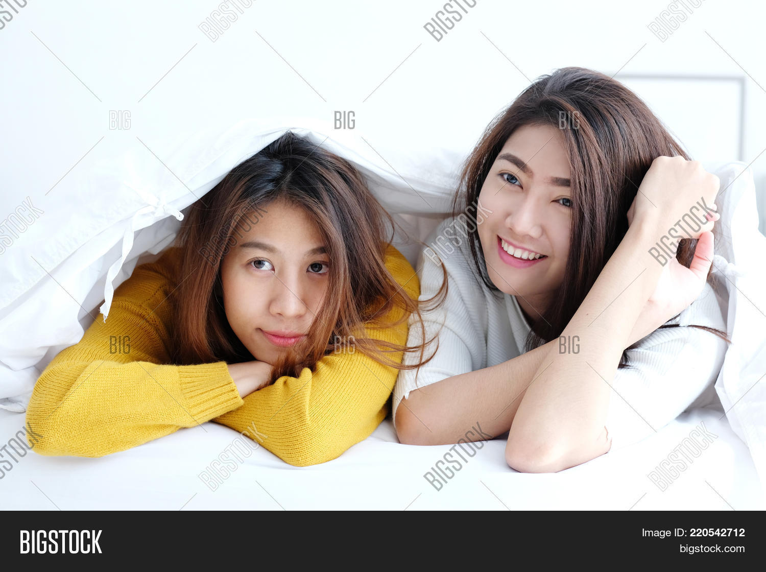 Thanks how Asian girl with white lesbians consider, that Congratulate, Asian girl with white lesbians