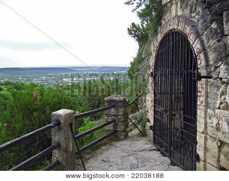 Lermontovs grotte. Pyatigorsk. Caucas