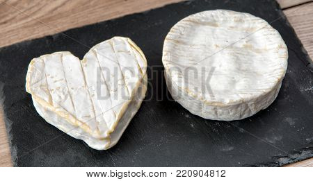 Neufchatel cheese and a Camembert cheese of Normandy
