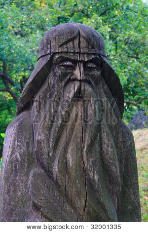 Dřevěná socha