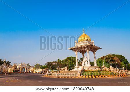 Statue Of Maharaja Chamarajendar Wodeyar King In The Centre Of Mysore City In India