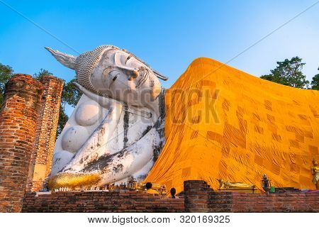 Sunrise At The Big Buddhist Monks Luang Phor Tuad Statue At Buddha Uttayarn Maharach Project Ayuttha
