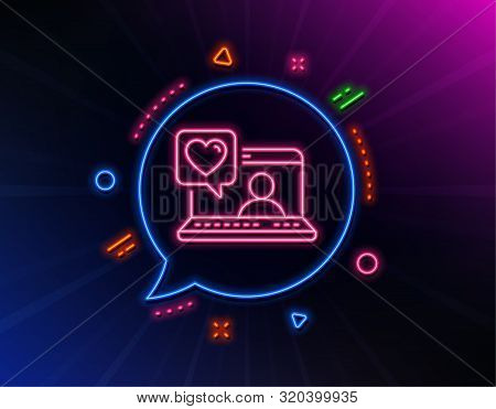 Friends Chat Line Icon. Neon Laser Lights. Friendship Love Sign. Assistance Business Symbol. Glow La