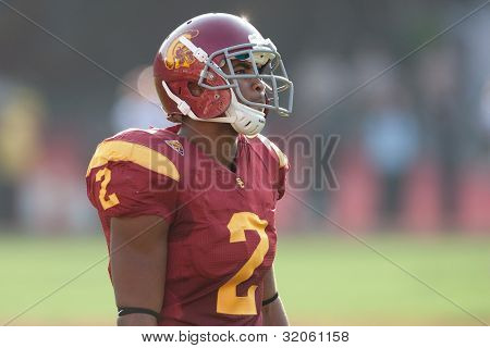 LOS ANGELES - SEP 17: USC Trojans WR Robert Woods #2 během hry NCAA Football mezi Syrac