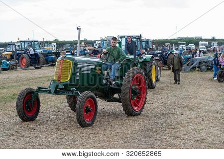 Yesterdays Farming 2019 At Haselbury Plucknett
