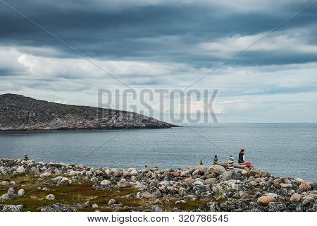 Teriberka, Murmansk Region, Russia - August 21, 2019: Summer Landscape Of The Green Polar Tundra In 