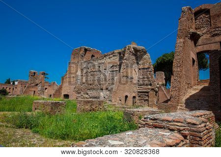 Ruins Of The Palace Of Septimius Severus Or Domus Severiana On The Palatine Hill