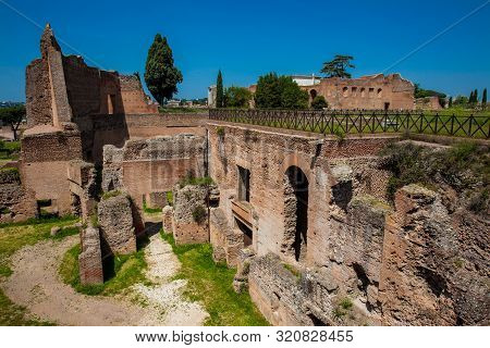 Ruins Of The Palace Of Septimius Severus Or Domus Severiana On The Palatine Hill