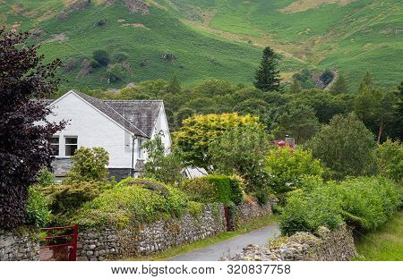 Beautiful White Cottage House On The Picturesque Green Farmlands At The Village Of Borrowdale The La