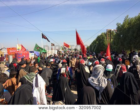 Karbala, Bagdad, Iraq, 06 09 2019:  Millions Of Shia Marching Across The World To Karbala For Arbaee