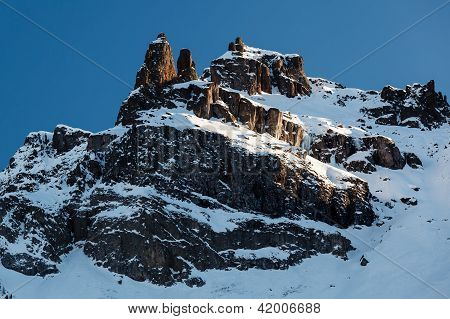 Montagne rocciose sulla stazione sciistica di Arabba, Dolomiti, Italia