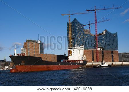 Hamburg Harbour and Elbe Philharmonic Hall