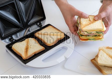 Sandwich Toaster Toast Bread Slice Hand Fry Hold Biscuit Cheese Morning