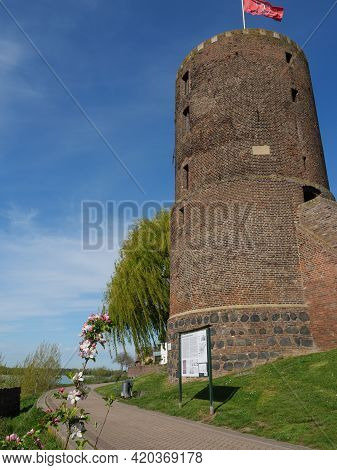 the city of rees at the river rhine