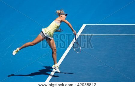 MELBOURNE - 14. ledna: Maria Sharapova Ruska v jejím prvním kole vyhrát nad Olga Puchkova nebo Russi