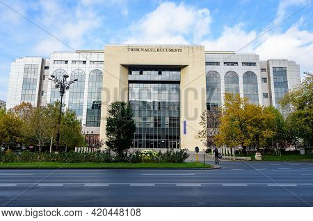 Bucharest, Romania, 7 November 2020: Main Building Of Bucharest Court In Bucharest, Romania, In A Su