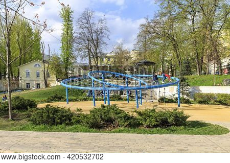 Moscow, Russia - 08 May, 2021, Sports Playground In The Area Of Ivanovskaya Gorka Opposite The Synag