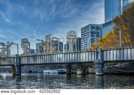 Melbourne, Australia - May 17, 2019: Sandridge Bridge With Tall Metal Sculptures As Viewed From A To