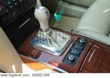 Novosibirsk, Russia - May 16, 2021: Infiniti Qx, Close-up View Of The Automatic Gearbox Lever. Inter