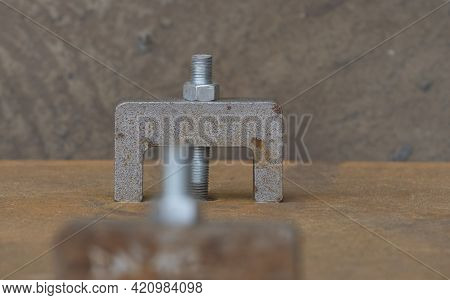 Screws For Fastening Or Mounting Objects