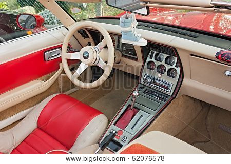 Chevrolet Corvette Interior