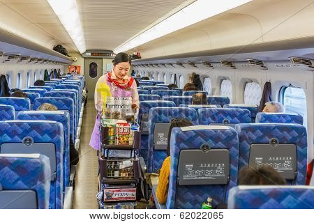 Food and Beverage on Hikari Shinkansen
